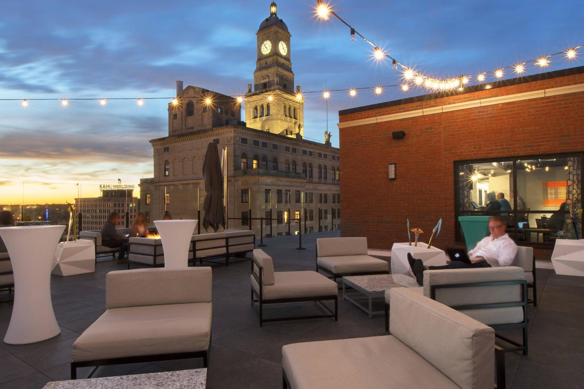 The Current Iowa, Autograph Collection Hotel Davenport Eksteriør billede